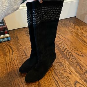 Knee-High Suede Black Boots